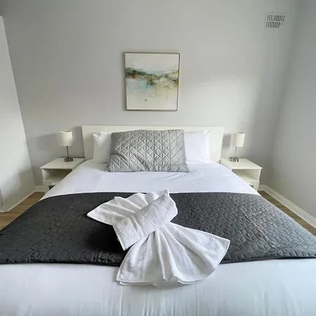 아파트 Stylish Retreat 3 - Super King Bed *